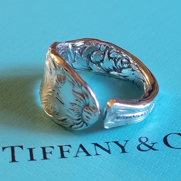 1880 Tiffany & Company Chrysanthemum Spoon Ring in Sterling Silver #33 - Picture 10 of 17
